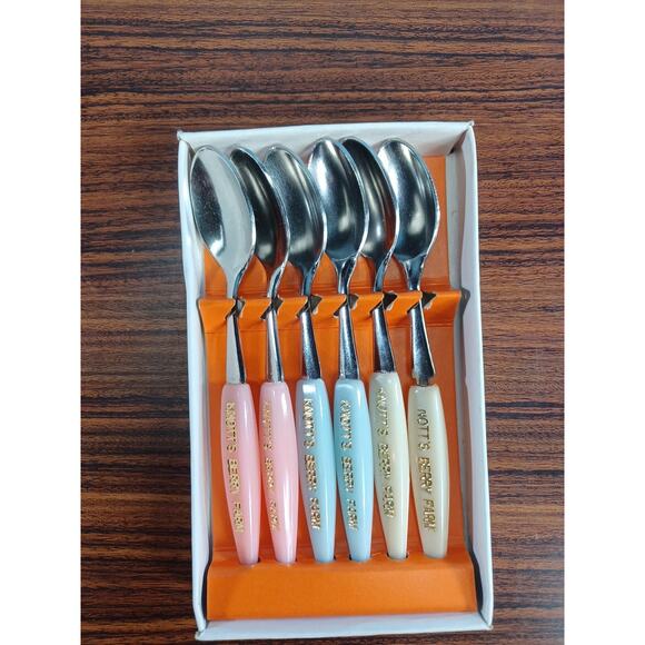 Vintage Small Spoon 6 Piece Colorful Handles Knotts Berry Farm Advertising - Picture 1 of 9